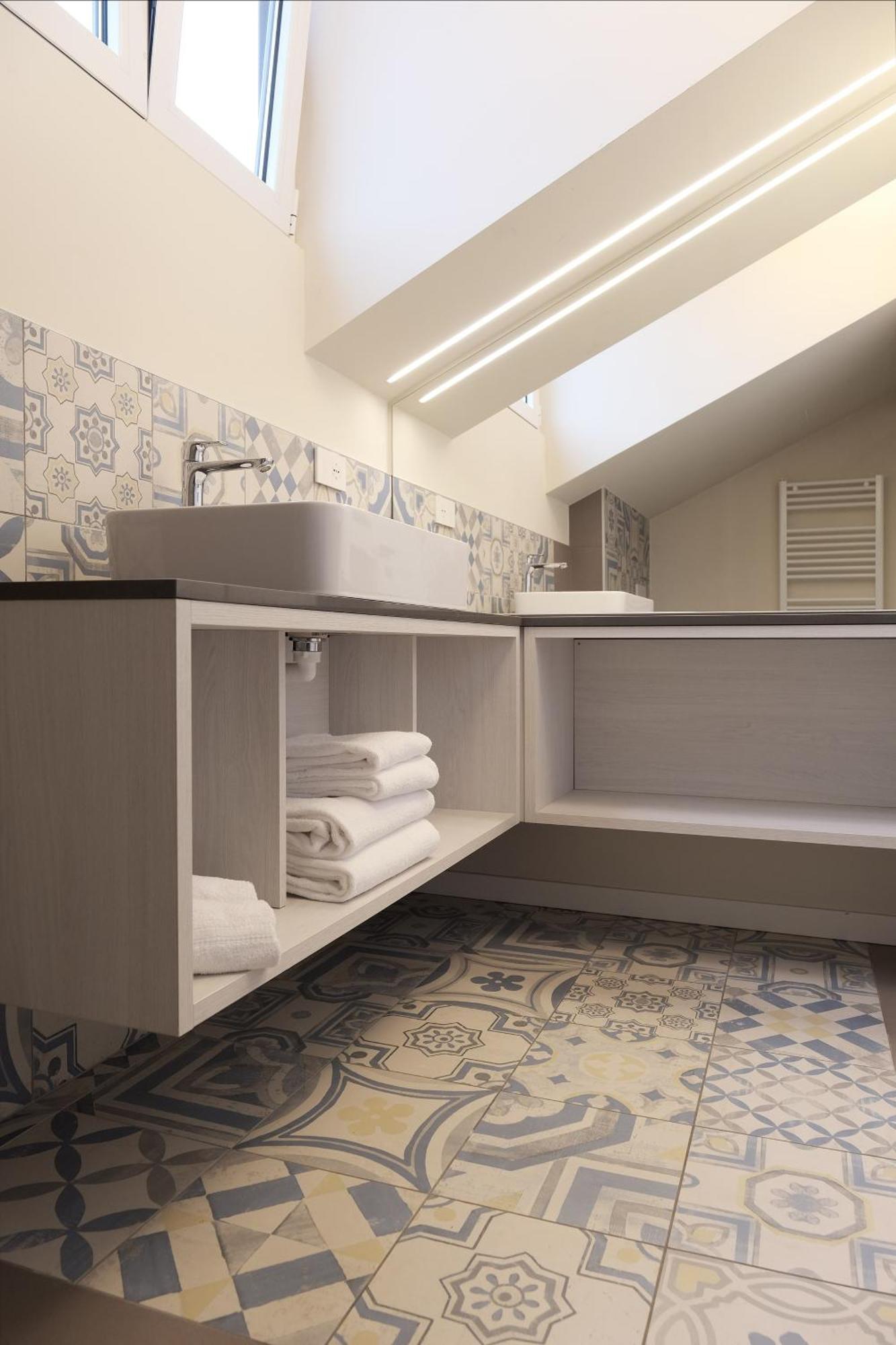 Comecasa 10 Minutes Walk From Duomo 2 Bedroom Apartment Mediolan Zewnętrze zdjęcie