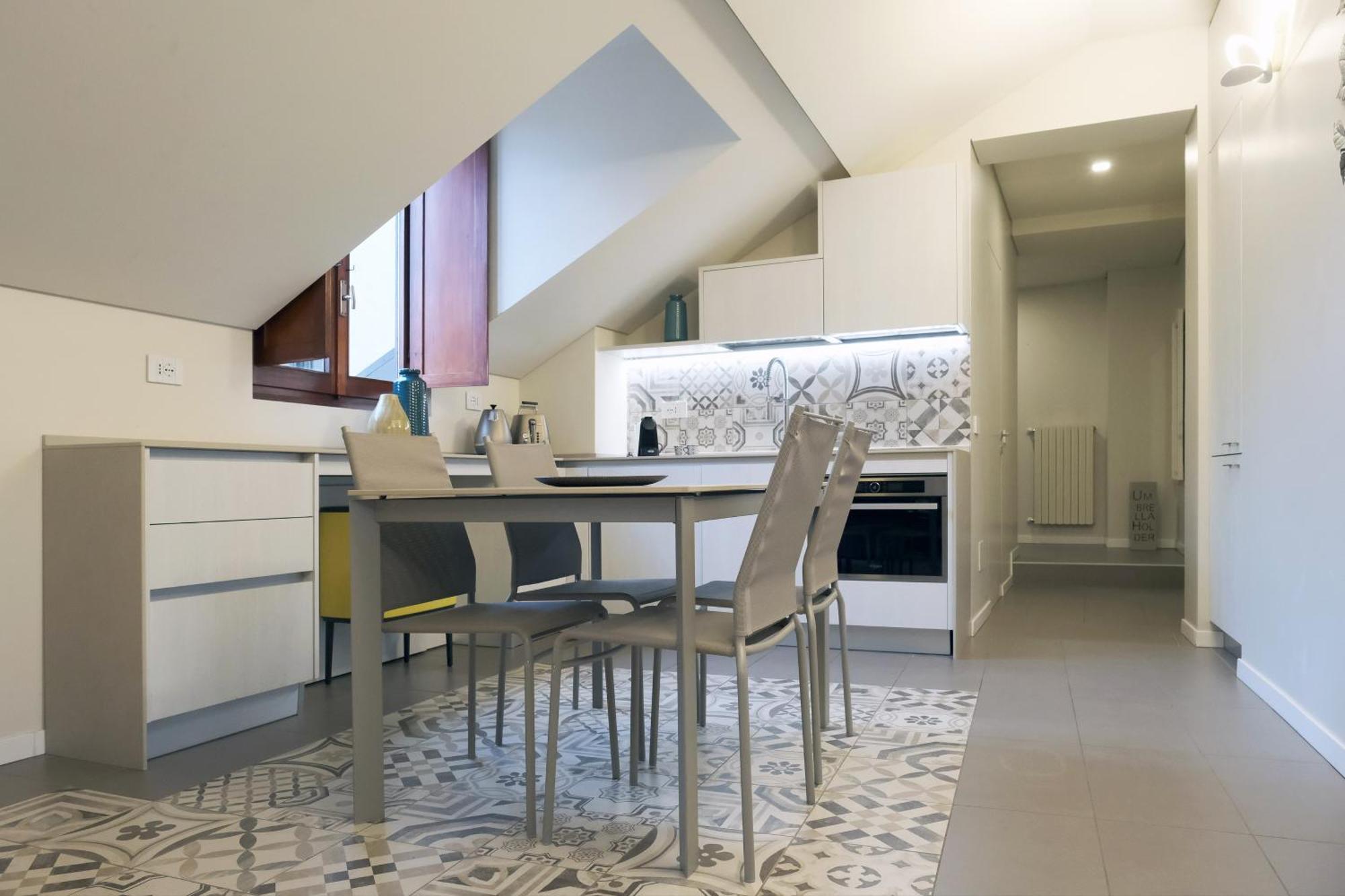 Comecasa 10 Minutes Walk From Duomo 2 Bedroom Apartment Mediolan Zewnętrze zdjęcie
